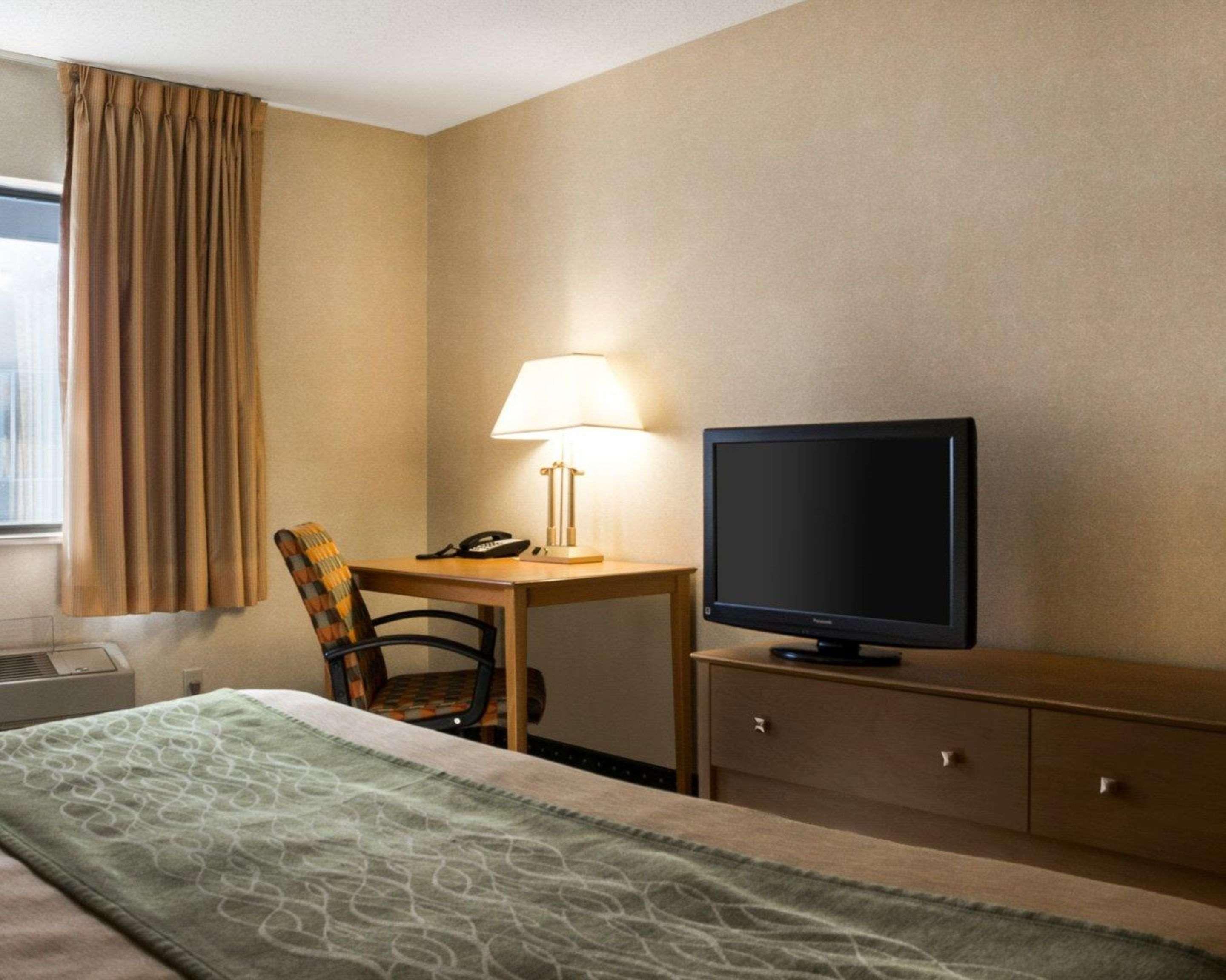 Comfort Inn Джеймстаун Екстериор снимка